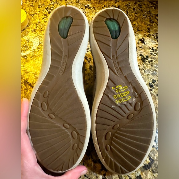 Stonefly Vera Pelle women’s ladies Comfort Walking Shoes Slip ons size 39 US 8 - Picture 5 of 5